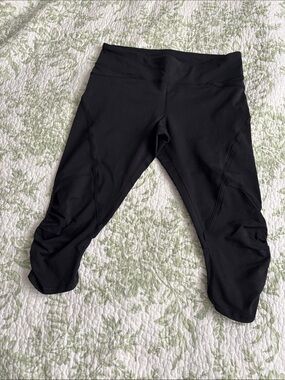Lululemon capri leggings